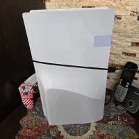 یک دستگاه پی اس 5