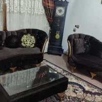 مبل قهوه ای تیره