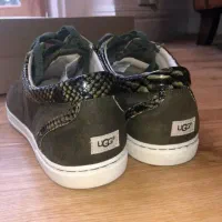 کتونی برند UGG|کیف، کفش، کمربند|تهران, مینی‌سیتی (شهرک نفت)|دیوار