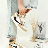 تِرویس ساقدار دخترانه