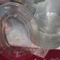 ظرفای شیشه ای