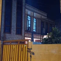 خانه-دو-طبقه-شهرک-امام-حسین