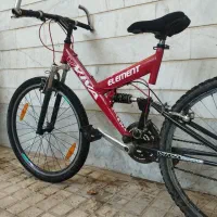 دو عدد دوچرخه 26 کوهستانی
