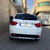 کوییک کم کار 1402 سفید سقف مشکی|خودرو سواری و وانت|تربتحیدریه, شهید بهشتی|دیوار