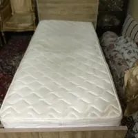تخت یکنفره به همراه تشک|تخت و سرویس خواب|تهران, سیروس|دیوار