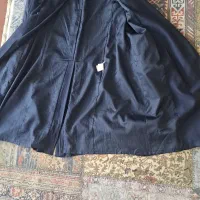 پالتو خارجی|لباس|مهاجران, |دیوار