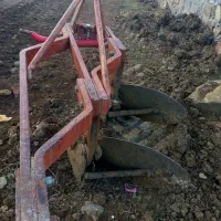 گاو آهن سه خیش آهنگران