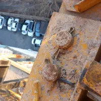 نگهبان ساختمان در حال ساخت