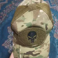 نظامی.|لباس|قم, یخچال قاضی|دیوار