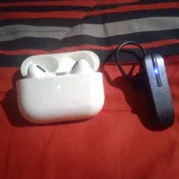 ارپاد اپل اصلی و یک عدد ارپاد پشت گوشی