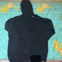 سویشرت رنگ مشکی|لباس|رشت, نامجو|دیوار