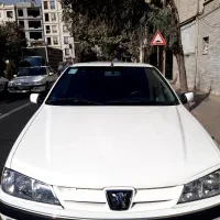 پژو پارس سفید