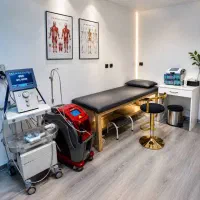 استخدام دستیار در کلینیک فیزیوتراپی
