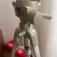 سه پایه دوربین