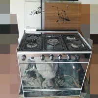 اجاق گاز پنج شعله طرح فر هرپنچ تا شعله سالم|اجاق گاز و لوازم برقی پخت‌وپز|رشت, دیانتی|دیوار
