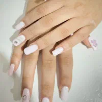 کاشت . لمینت ناخن