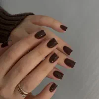 کاشت ناخن با بهترین متریال و قیمت تازه کار نیستم