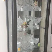 بوفه و ویترین سالم و تمیز