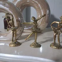 ۳ عدد مجسمه برنز