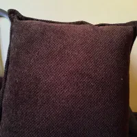 پشتی مبل یا بالش