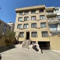 ۸۷متر قدرالسهم دار ۲خواب شمال ستارخان