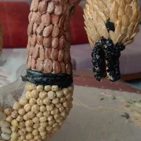 سبد چوبی تزیین شده با آجیل مخصوص عروس