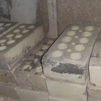 ۷۵۰ عدد آجر زرد