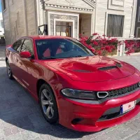 دوج شارجر قرمز