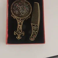 آینه وشانه کاملانو