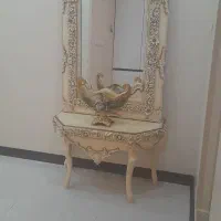 آینه و کنسول ، میزناهار خوری ۵ نفره و ...