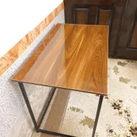 میز مطالعه و تحریر