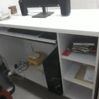 میز کامپیوتر