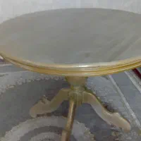 میز نهارخوری بدون صندلی