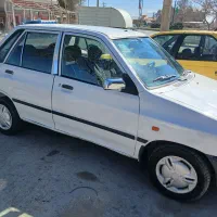 پراید سفید ۹۰