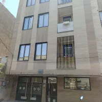 80متری*وامدار*سند تک برگی*نزدیک مترو