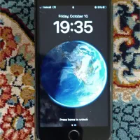 آیفون 8 plus