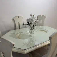 میز نهارخوری