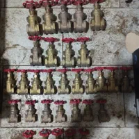 فروش مقداری شیرآلات و لوازم تاسیسات|مصالح و تجهیزات ساختمان|شیراز, کاراندیش|دیوار