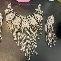 گردنبند و گوشواره و انگشتر|بدلیجات|پردیس, فاز ۱۱|دیوار