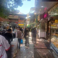 همکار‌‌‌‌‌خانم‌در‌کله‌پزی