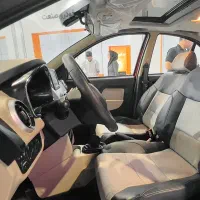 اطلس با سانروف