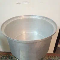 فروش تعدادی دیگ و ظروف استیل دیگر