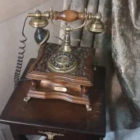 خط تلفن ثابت