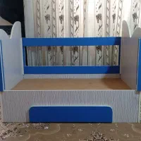 تختخواب و کمد