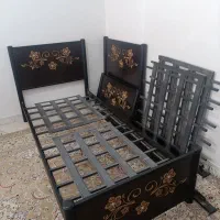 دو عدد تخت یک نفره
