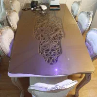 میز نهار خوری سلطنتی