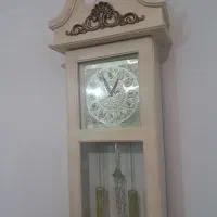 ساعت ایستاده رنگ  استخونی