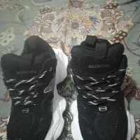 کتونی بالنسیاگایی