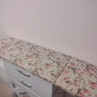 میز چرخ خیاطی و سبد سیب زمینی پیاز