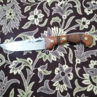 چاقو از جنس فولاد استیل